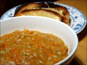 Creamy Bean & Vegetable Soup